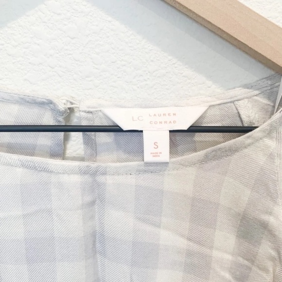 NWT LC Lauren Conrad Bell Sleeve Blouse - Picture 3 of 6